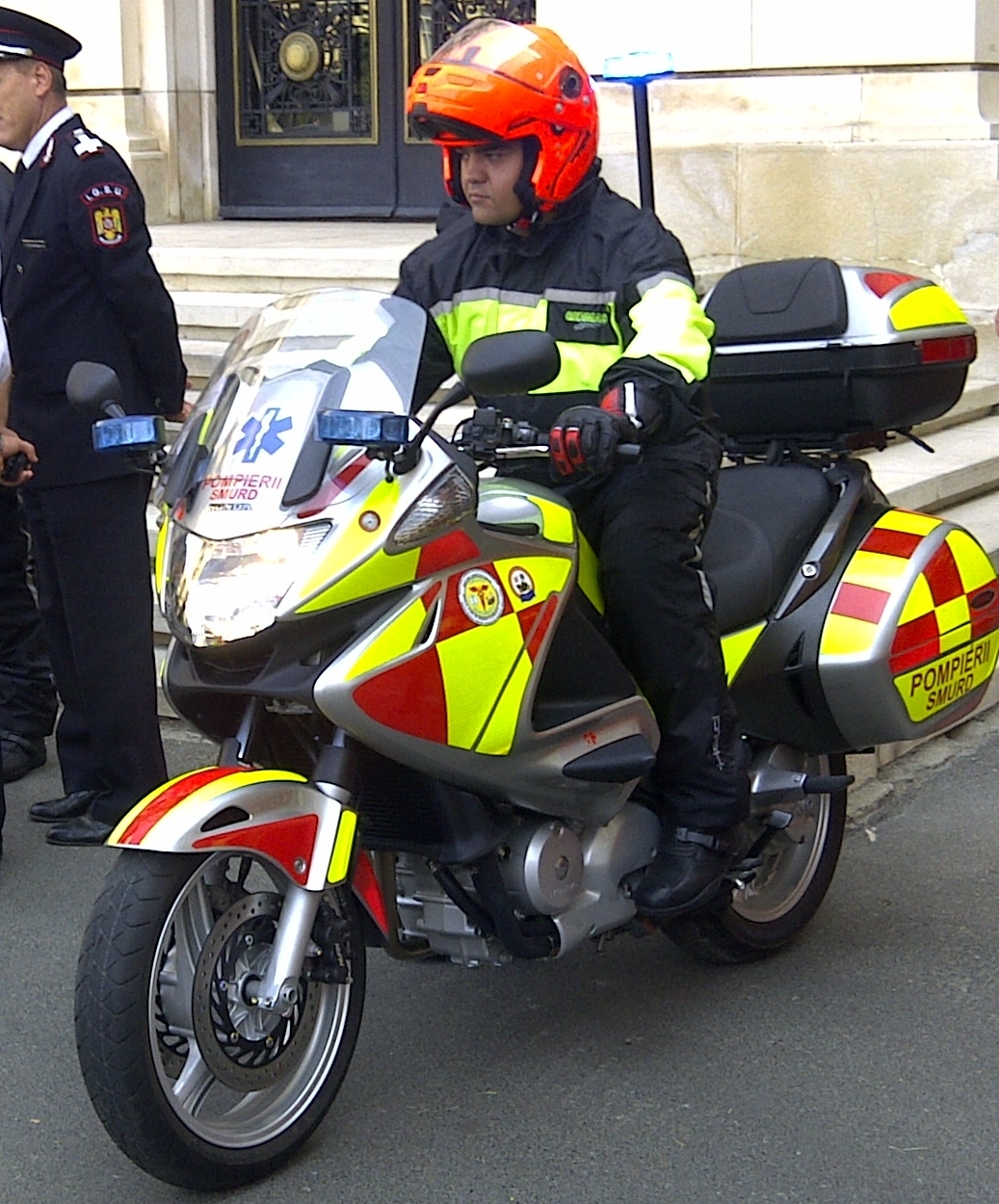 Imagini motociclete SMURD Bucuresti